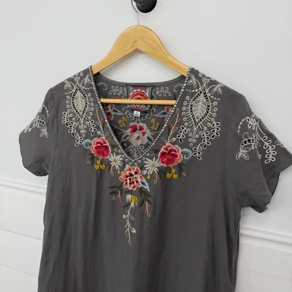 Women’s Johnny Was Assa Linen Draped Tunic Gray Embroidered Floral Small S - Picture 2 of 9
